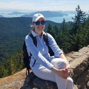 Meet your Posher, Lucia